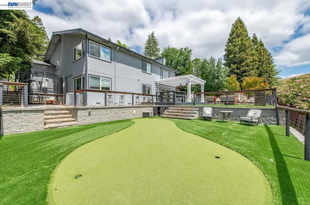 215 Arthur Ct Danville, CA 94526