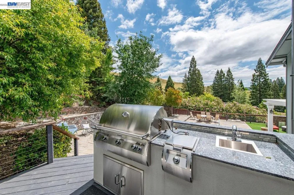 215 Arthur Ct Danville, CA 94526