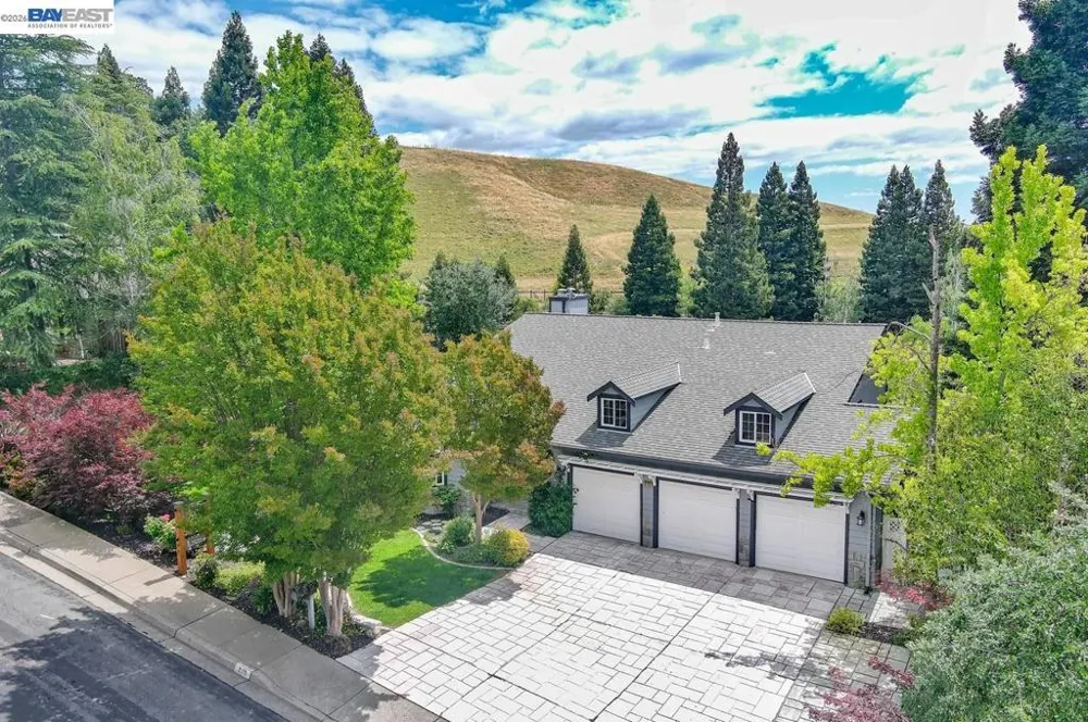 215 Arthur Ct Danville, CA 94526