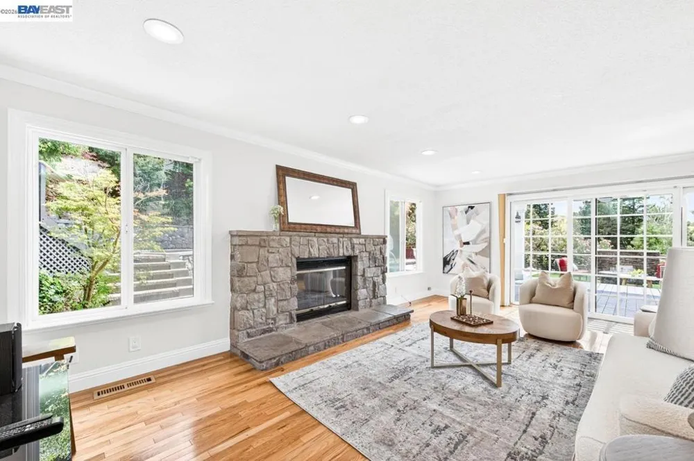 215 Arthur Ct Danville, CA 94526