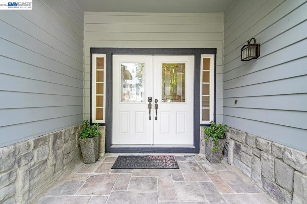 215 Arthur Ct Danville, CA 94526