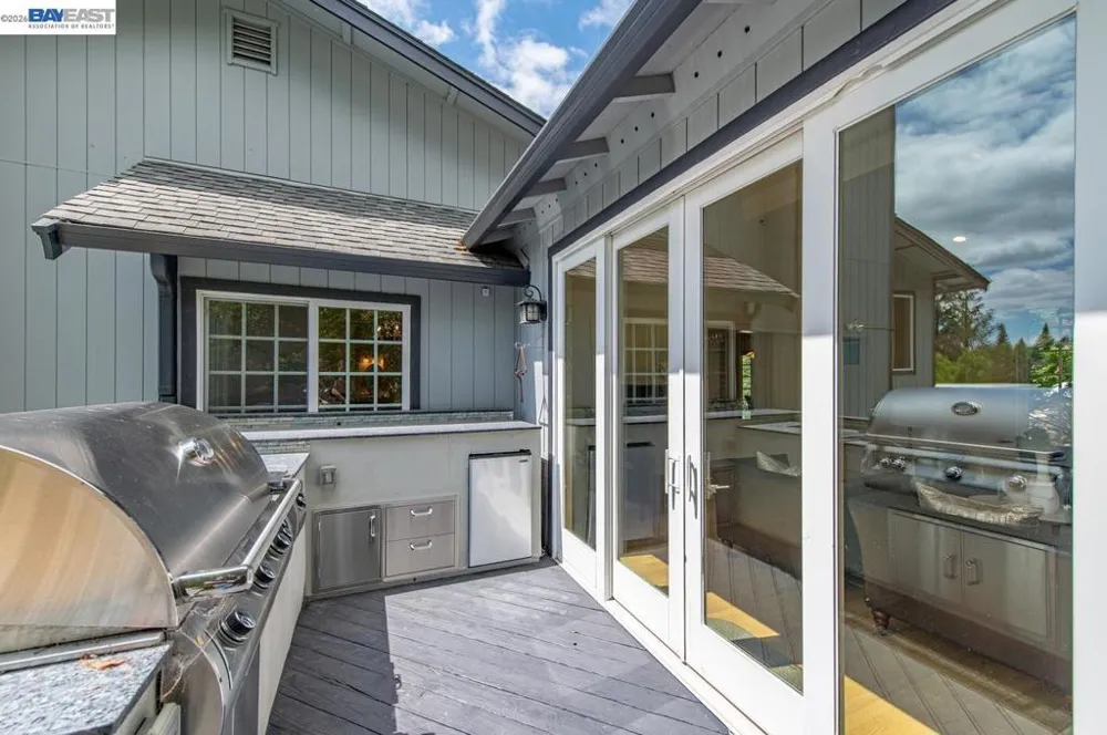 215 Arthur Ct Danville, CA 94526
