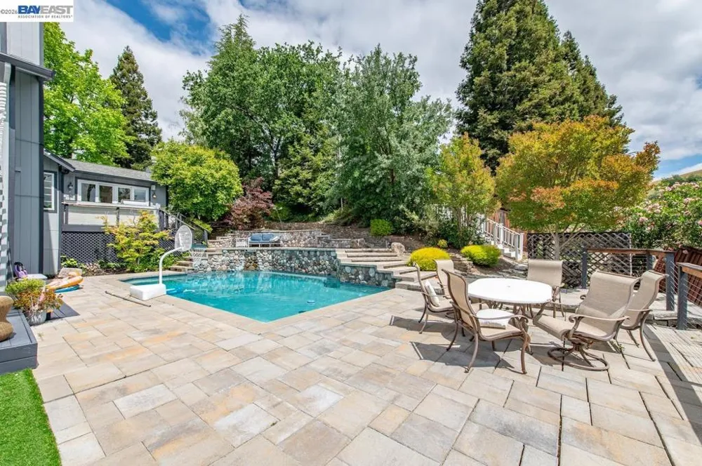 215 Arthur Ct Danville, CA 94526