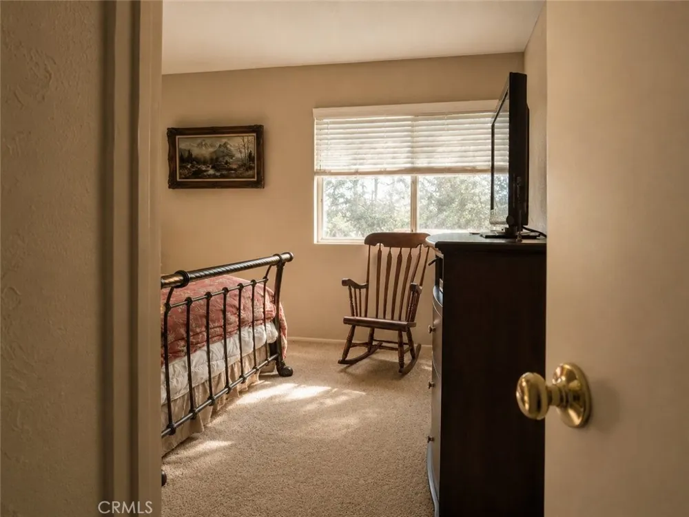 191 Kuffel Canyon Lake Arrowhead, CA 92352