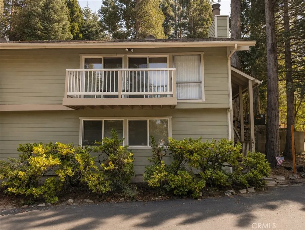 191 Kuffel Canyon Lake Arrowhead, CA 92352