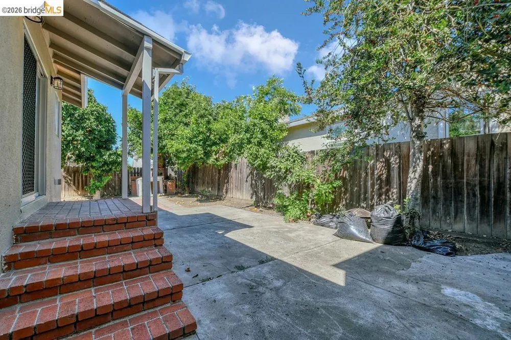 875 Central Avenue Pittsburg, CA 94565