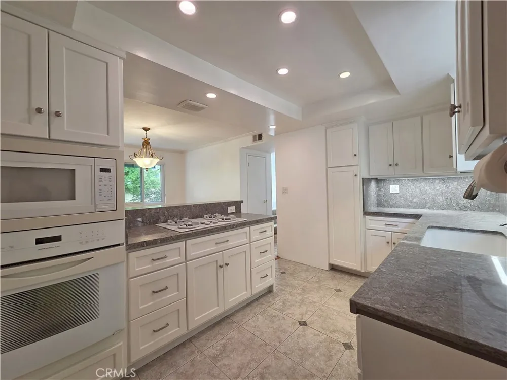 2213 Pullman Lane #1 Redondo Beach, CA 90278