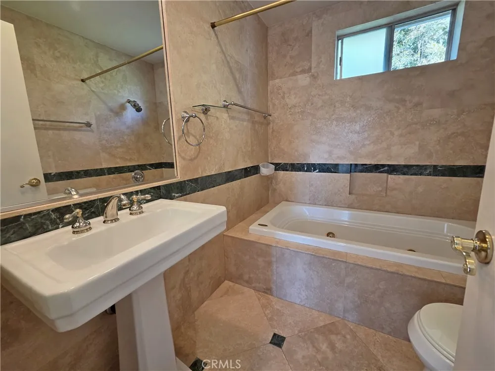2213 Pullman Lane #1 Redondo Beach, CA 90278