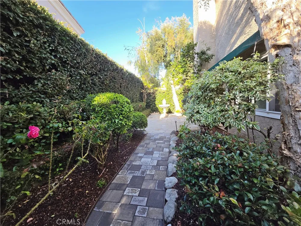 2213 Pullman Lane #1 Redondo Beach, CA 90278