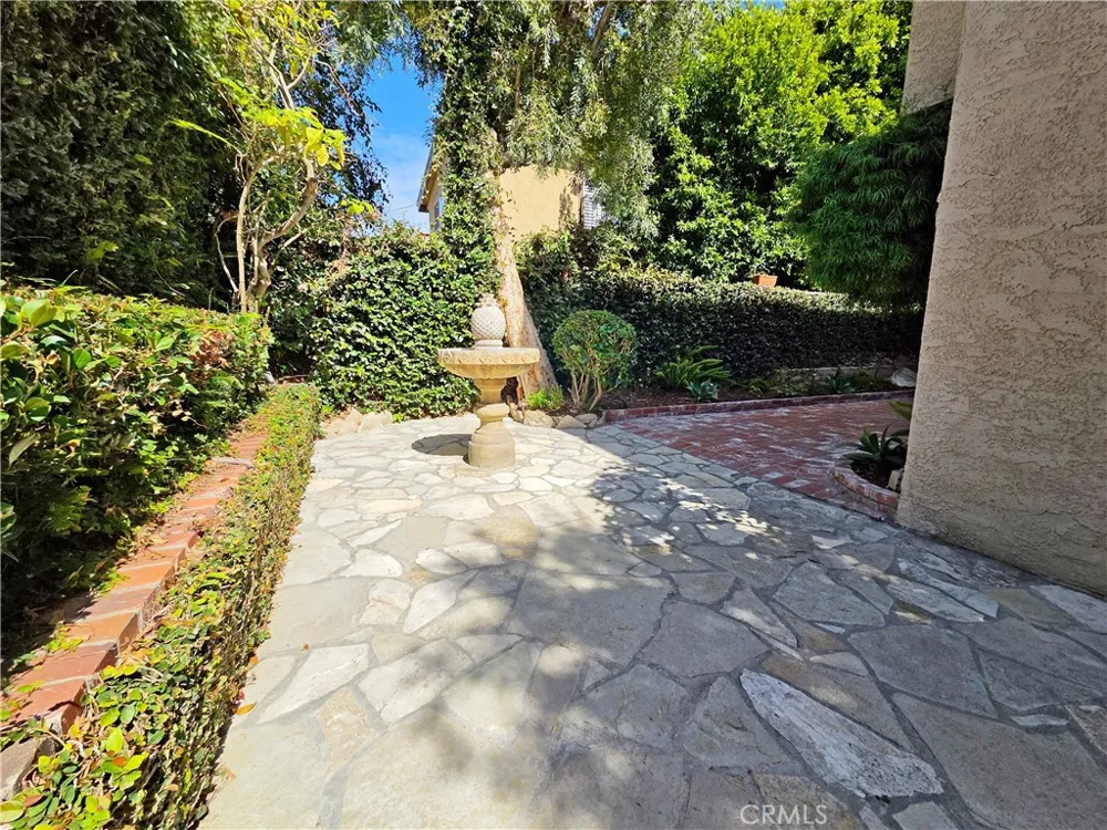 2213 Pullman Lane #1 Redondo Beach, CA 90278