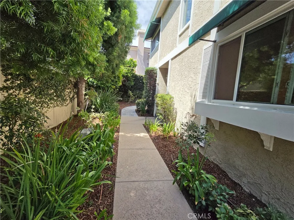 2213 Pullman Lane #1 Redondo Beach, CA 90278