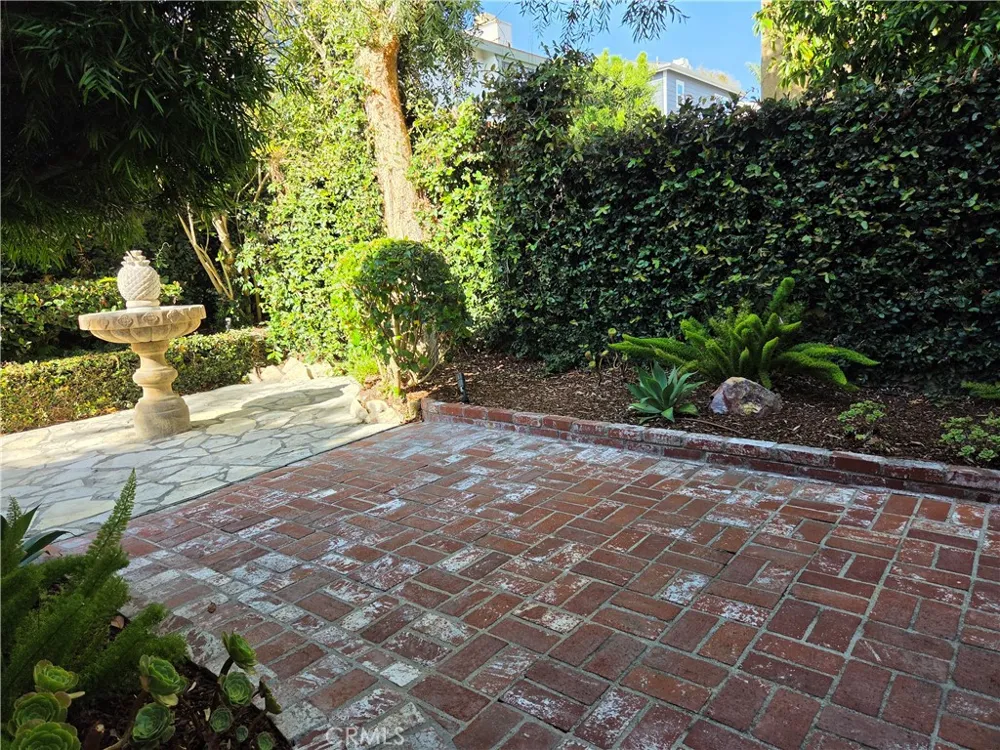 2213 Pullman Lane #1 Redondo Beach, CA 90278