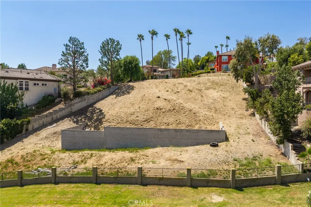 16135 Greens Court Chino Hills, CA 91709