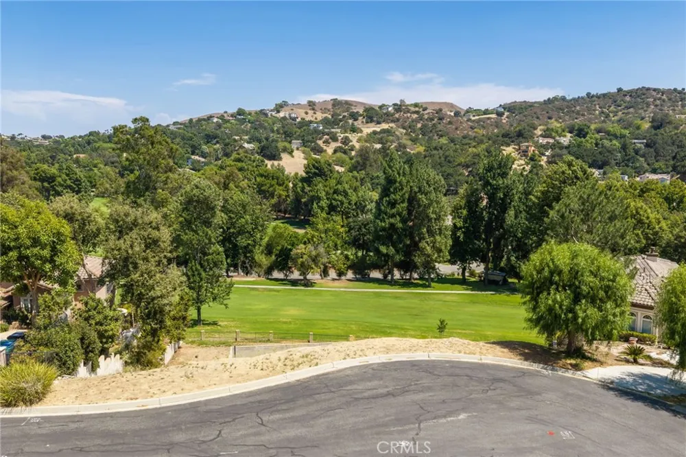 16135 Greens Court Chino Hills, CA 91709