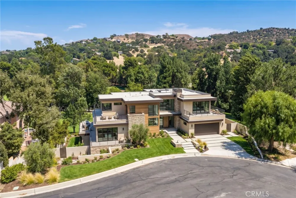 16135 Greens Court Chino Hills, CA 91709