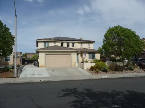 23682 Saratoga Springs