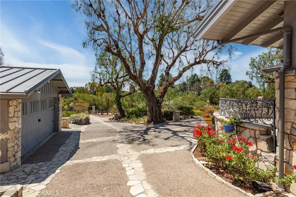57 Narcissa Drive Rancho Palos Verdes, CA 90275