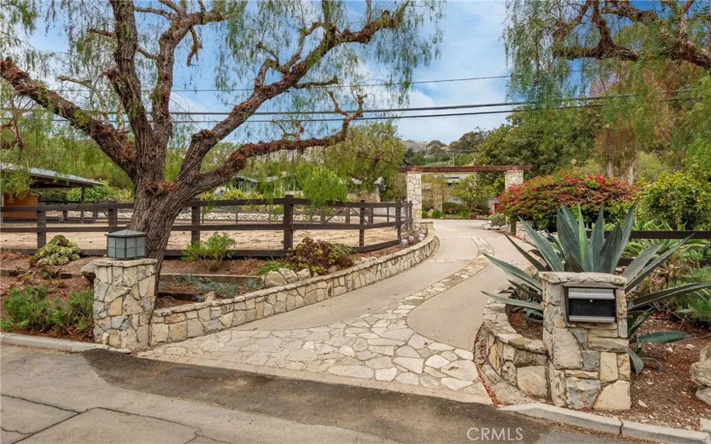 57 Narcissa Drive Rancho Palos Verdes, CA 90275