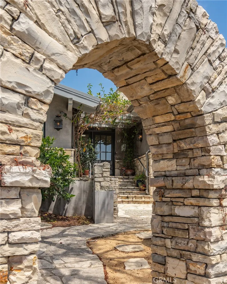 57 Narcissa Drive Rancho Palos Verdes, CA 90275