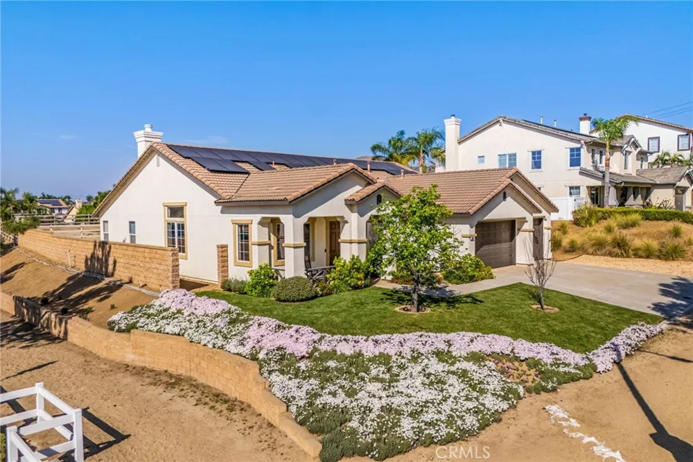 489 Branding Iron Way Norco, CA 92860
