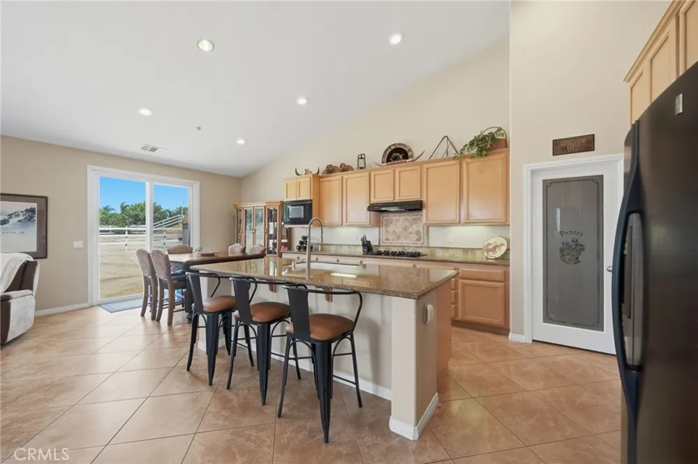 489 Branding Iron Way Norco, CA 92860