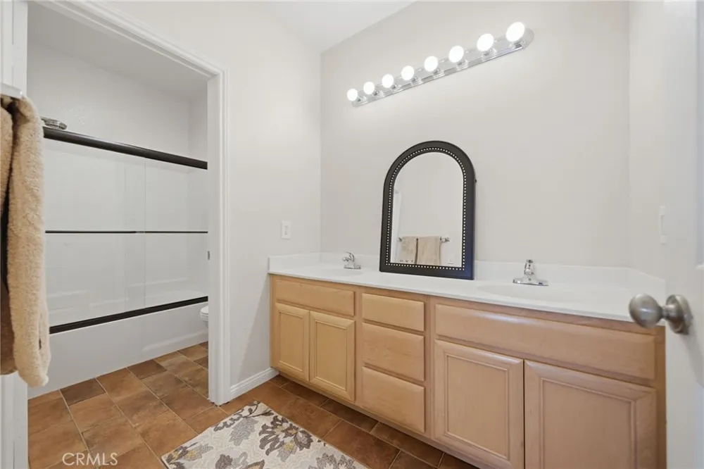 489 Branding Iron Way Norco, CA 92860