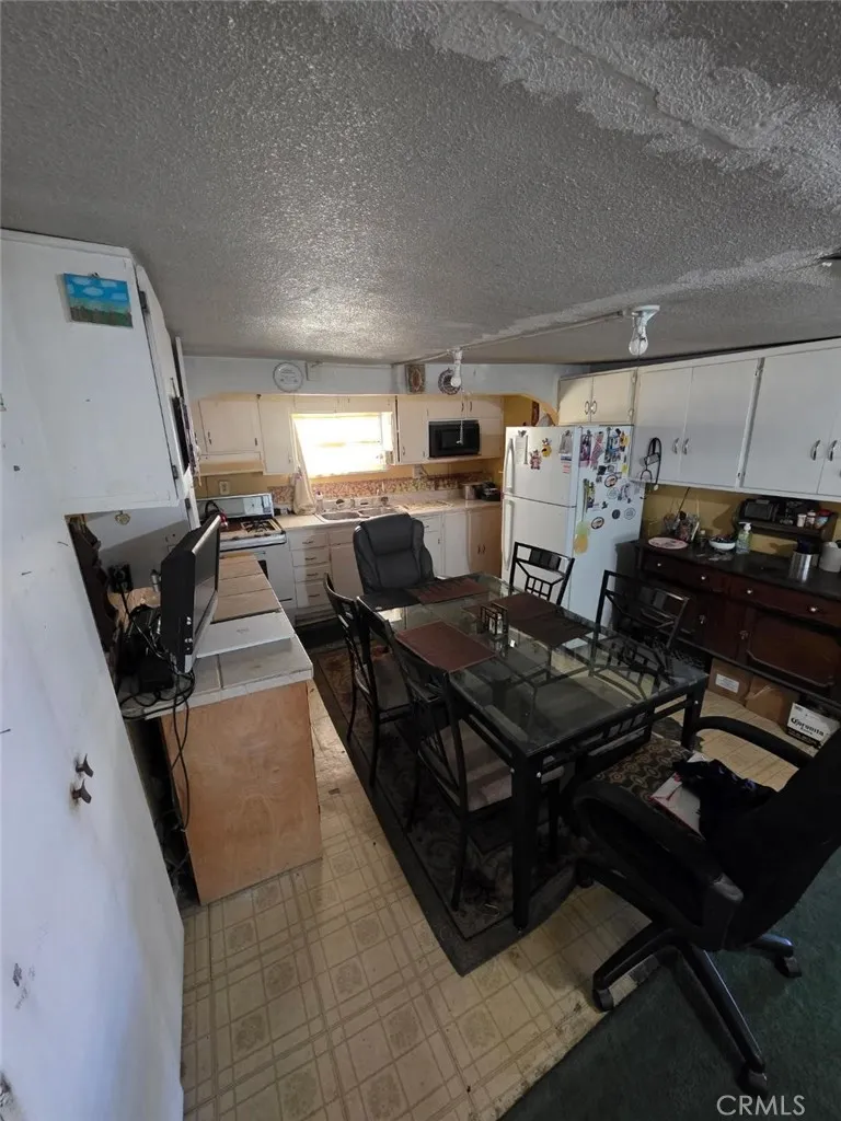 25845 US Highway 58 Barstow, CA 92311