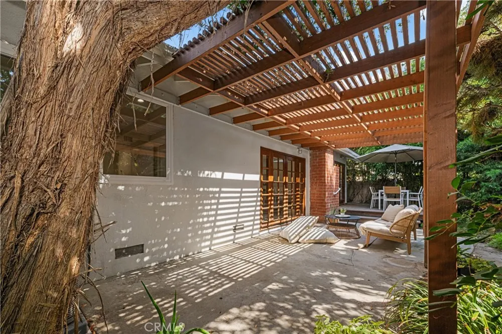 3461 Marna Avenue Long Beach, CA 90808