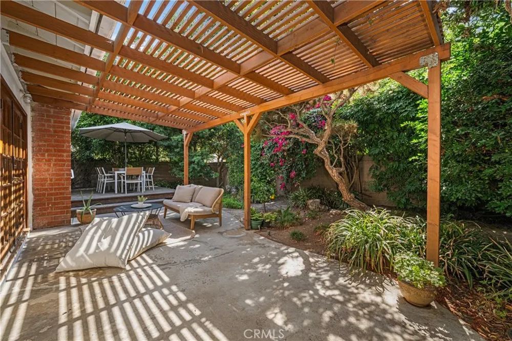 3461 Marna Avenue Long Beach, CA 90808