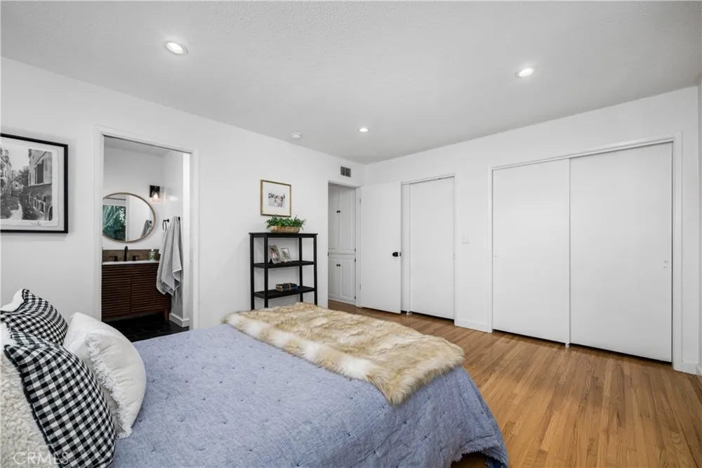 3461 Marna Avenue Long Beach, CA 90808