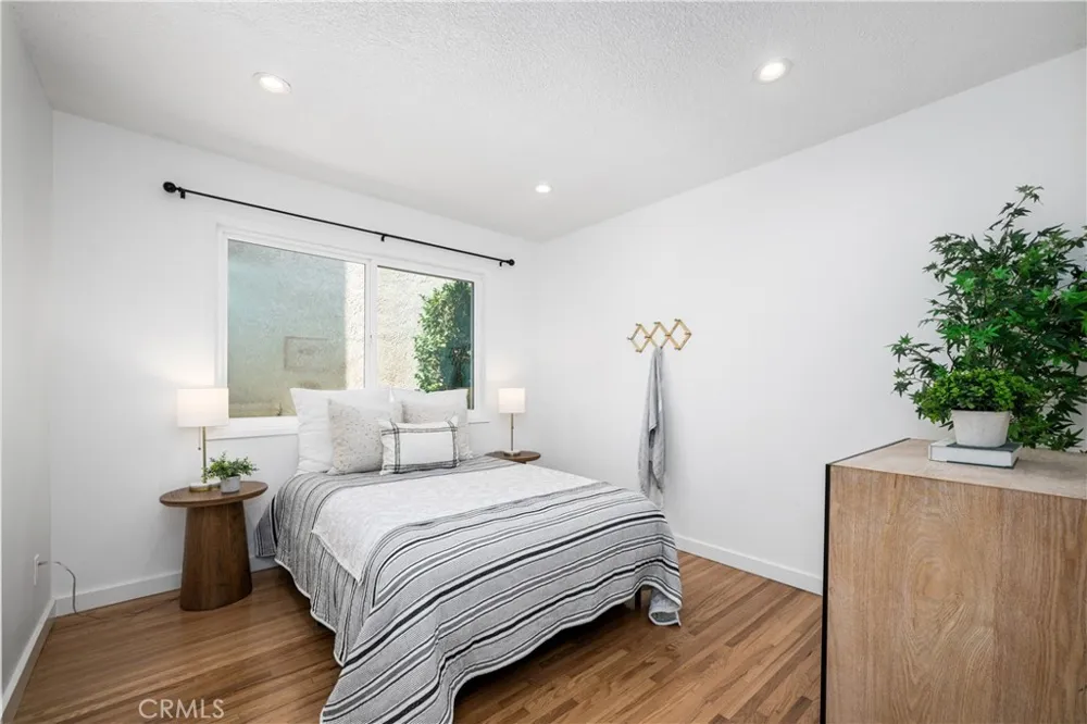 3461 Marna Avenue Long Beach, CA 90808