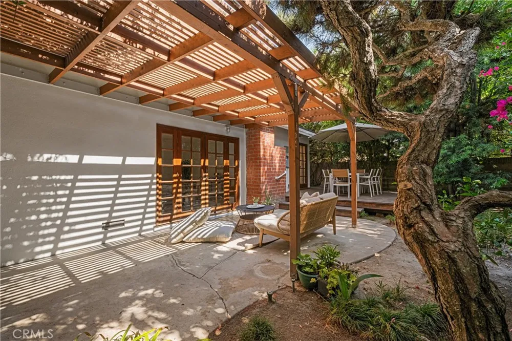 3461 Marna Avenue Long Beach, CA 90808