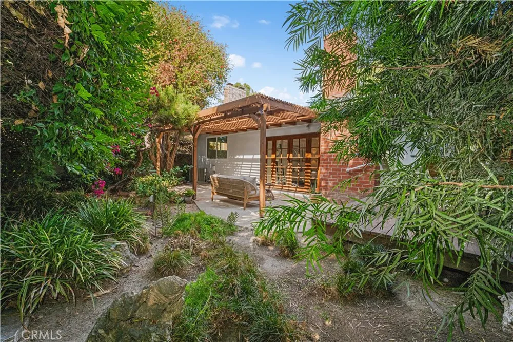 3461 Marna Avenue Long Beach, CA 90808