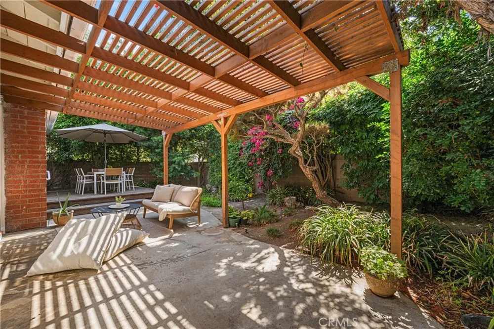 3461 Marna Avenue Long Beach, CA 90808