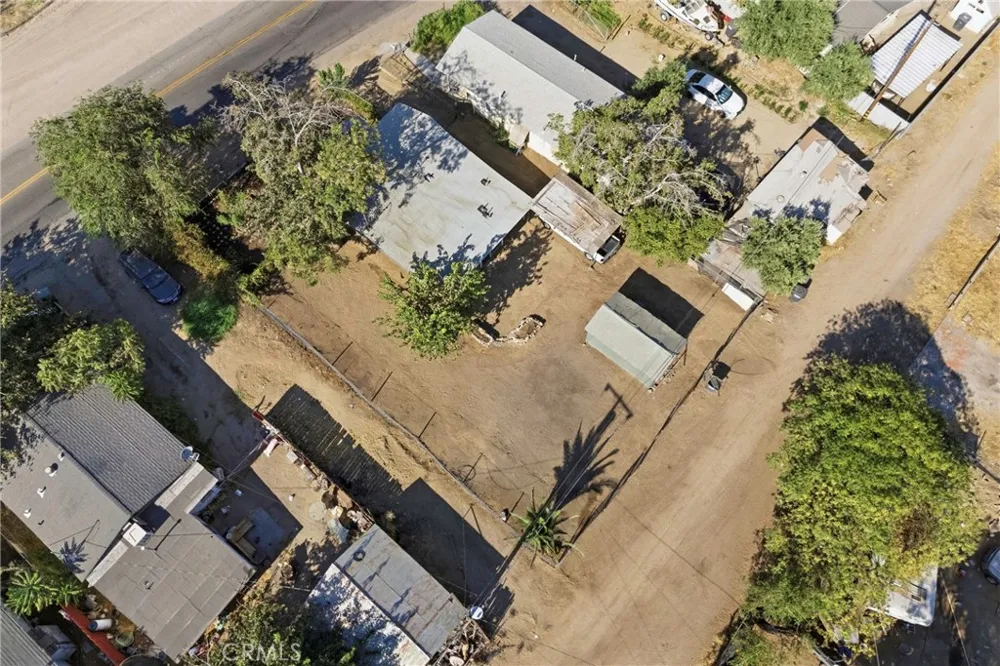 1043 Wood Street Taft, CA 93268