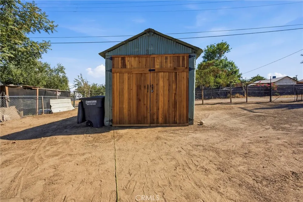 1043 Wood Street Taft, CA 93268