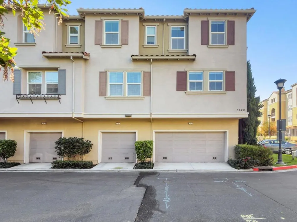 1520 Avina Circle #1 Santa Clara, CA 95054