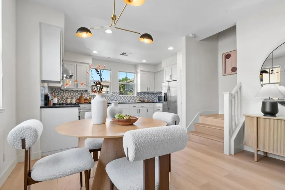 1520 Avina Circle #1 Santa Clara, CA 95054