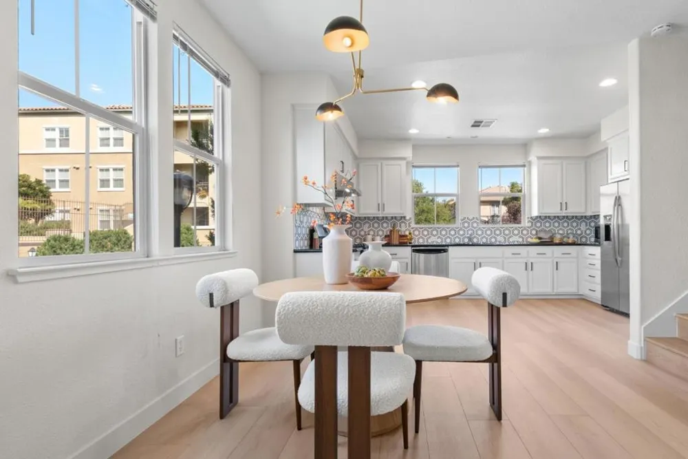 1520 Avina Circle #1 Santa Clara, CA 95054