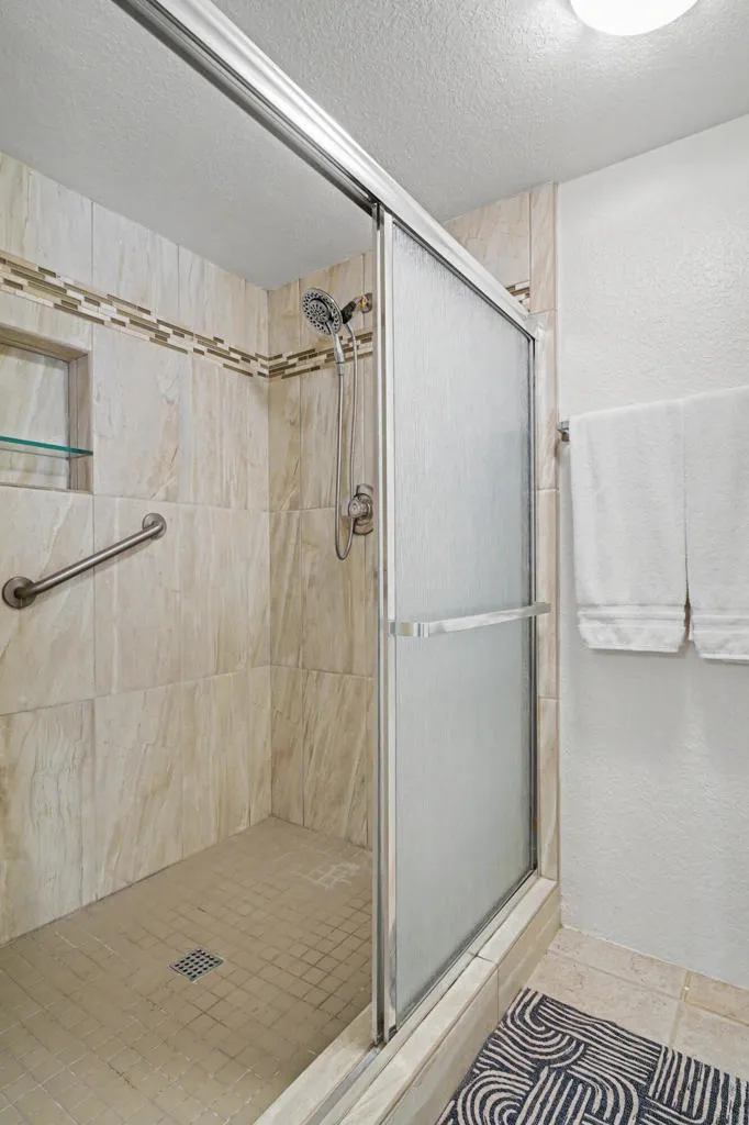 77605 Woodhaven Drive Palm Desert, CA 92211