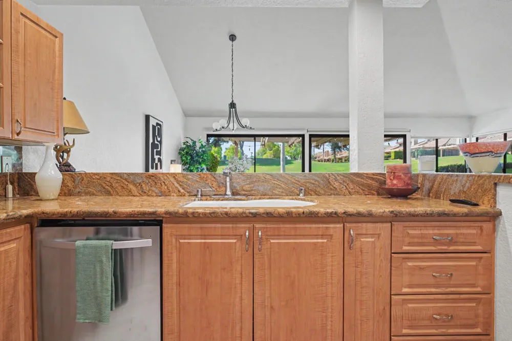 77605 Woodhaven Drive Palm Desert, CA 92211