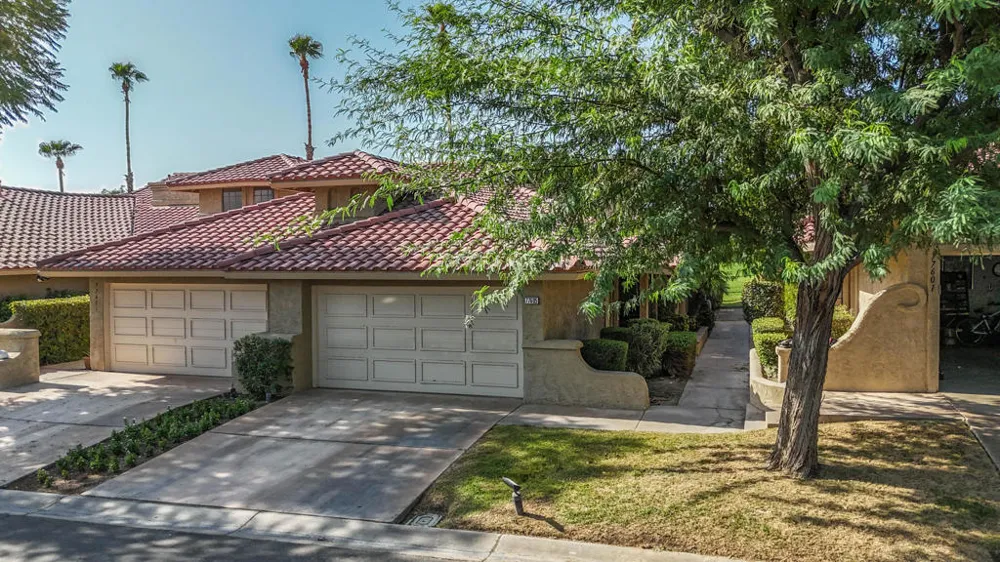 77605 Woodhaven Drive Palm Desert, CA 92211