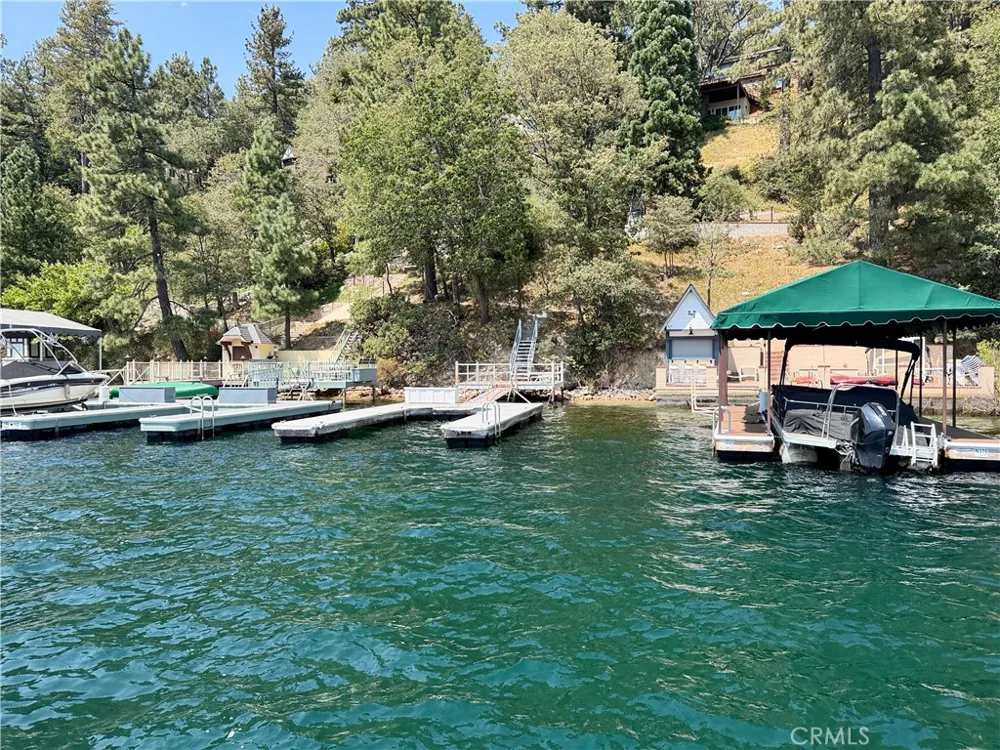 376 North Bay Lake Arrowhead, CA 92352