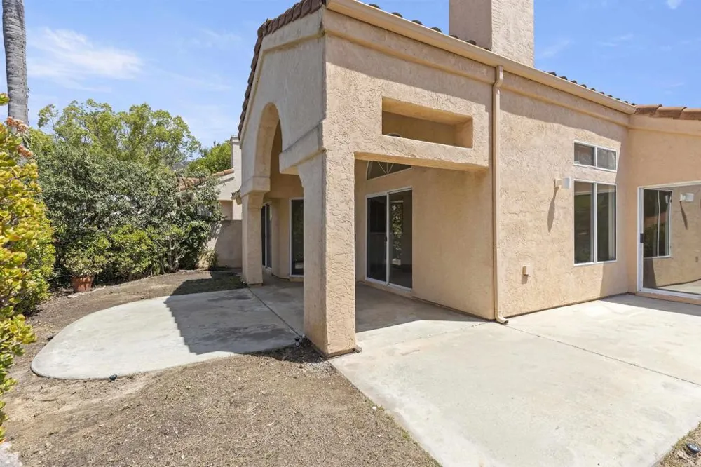2229 HILTON HEAD GLEN Escondido, CA 92026