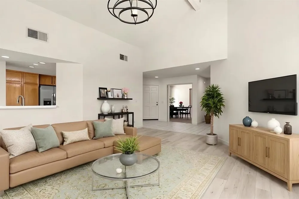 2229 HILTON HEAD GLEN Escondido, CA 92026