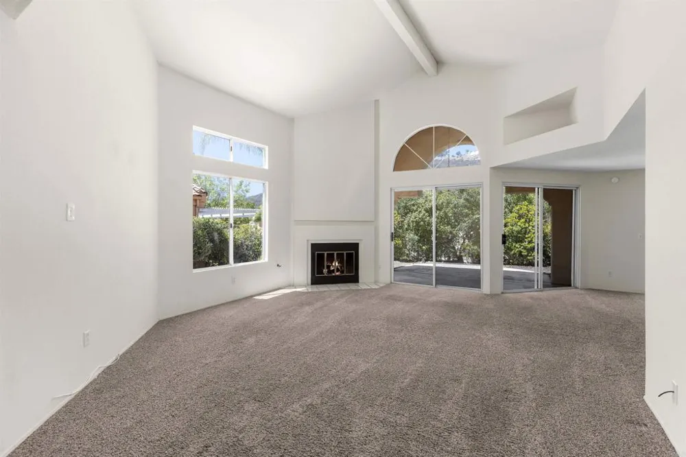2229 HILTON HEAD GLEN Escondido, CA 92026