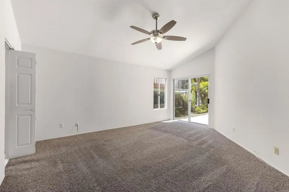 2229 HILTON HEAD GLEN Escondido, CA 92026
