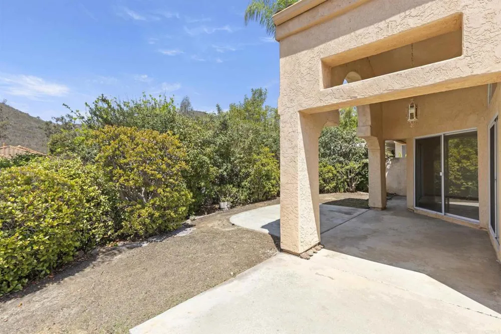 2229 HILTON HEAD GLEN Escondido, CA 92026