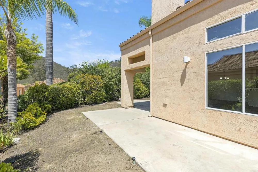2229 HILTON HEAD GLEN Escondido, CA 92026