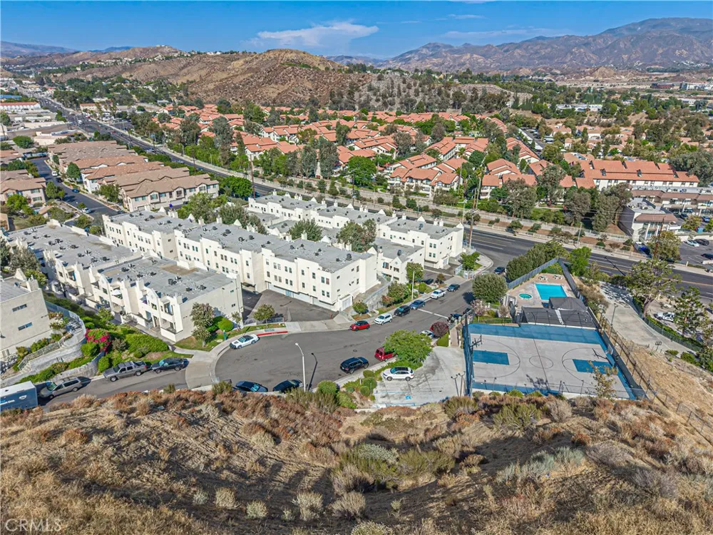 18209 Sierra Highway #56 Canyon Country, CA 91351